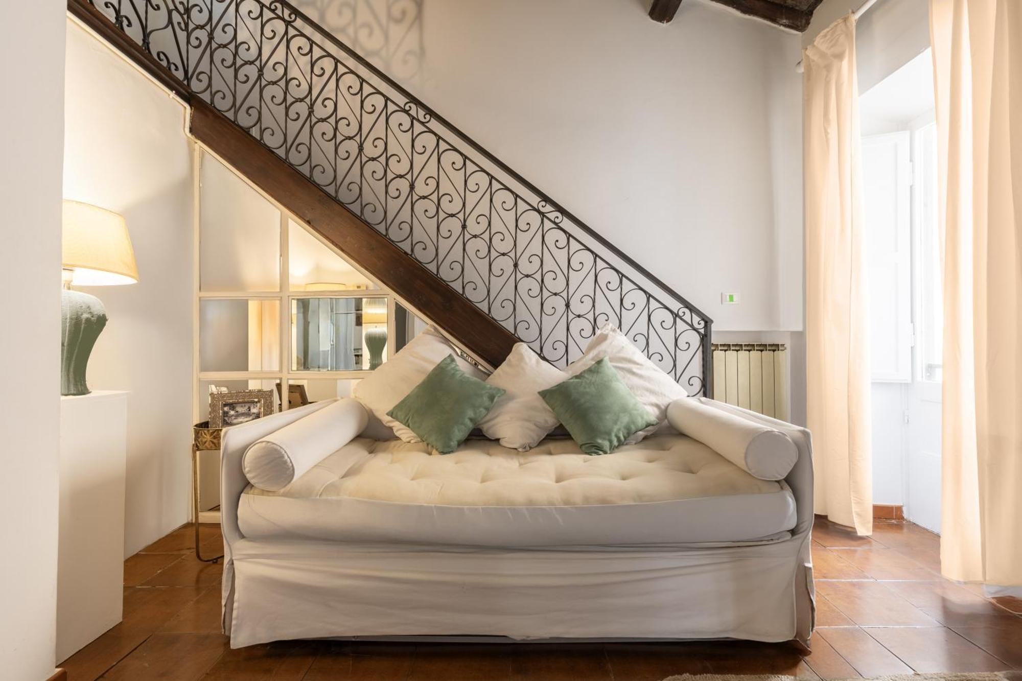 Piazza Navona Loft For 7 People Appartamento *